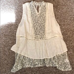 umGee large cream, shear tank top